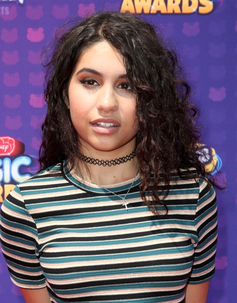 2016 Radio Disney Music Awards - Arrivals