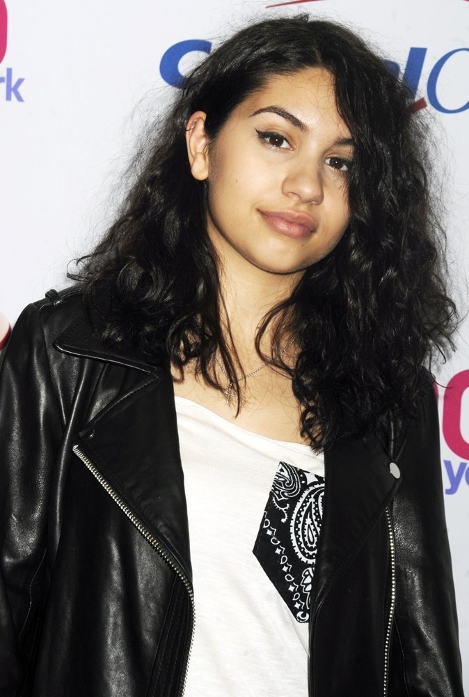 Z100's iHeartRadio Jingle Ball 2015 - Red Carpet Arrivals