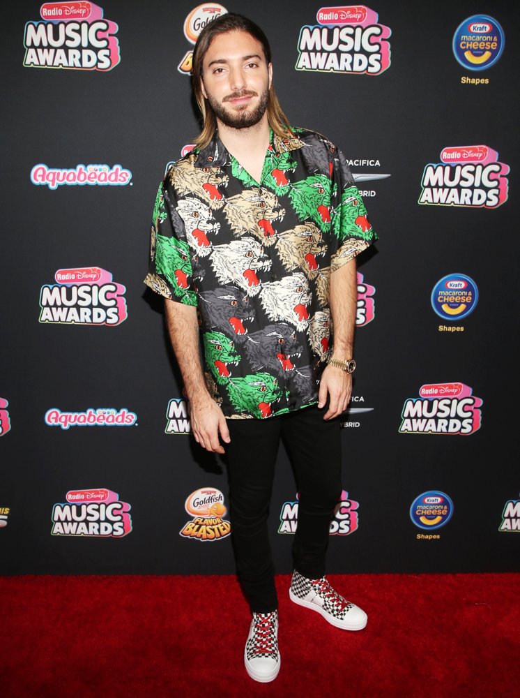 2018 Radio Disney Music Awards - Arrivals