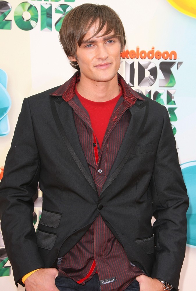 2012 Kids' Choice Awards - Arrivals