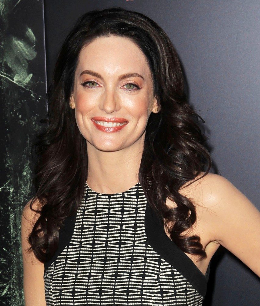 The Premiere of The Possession - Arrivals