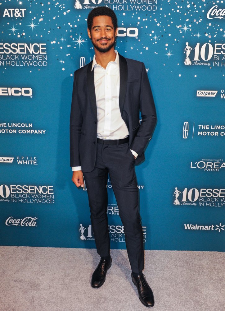 Essence 10th Annual Black Women in Hollywood Awards Gala - Arrivals