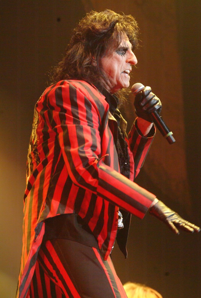 Alice Cooper;<br>Alice Cooper Performing Live at Wembley Arena