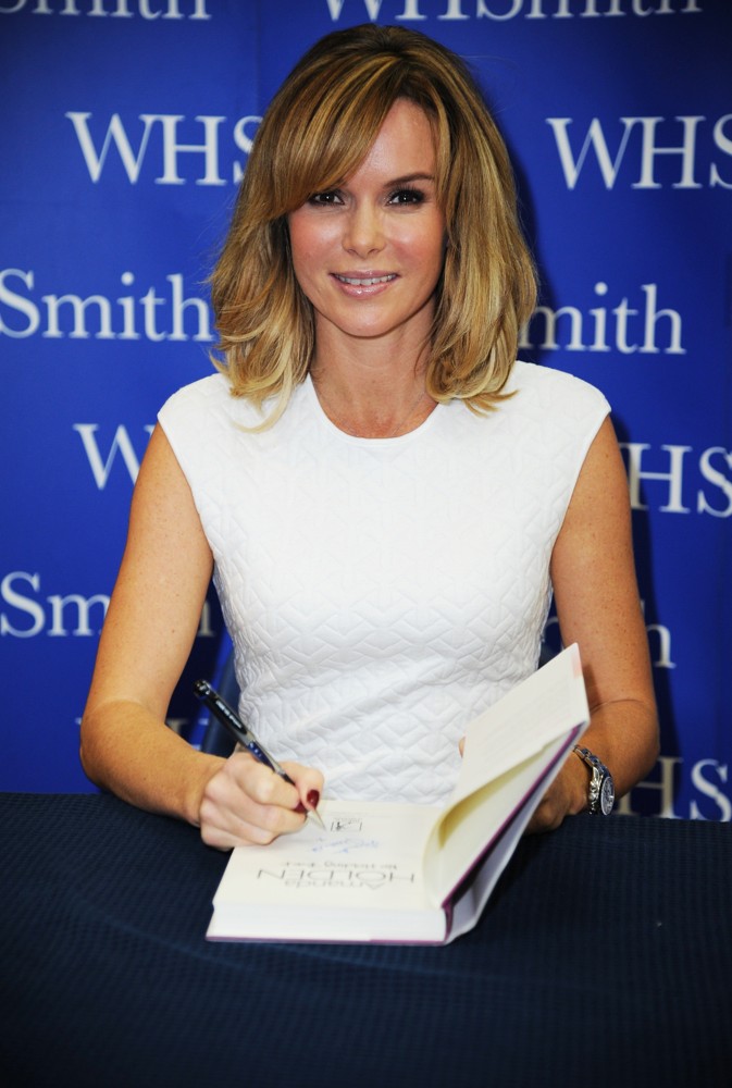Amanda Holden Signs Copies of Her Autobiography No Holding Back