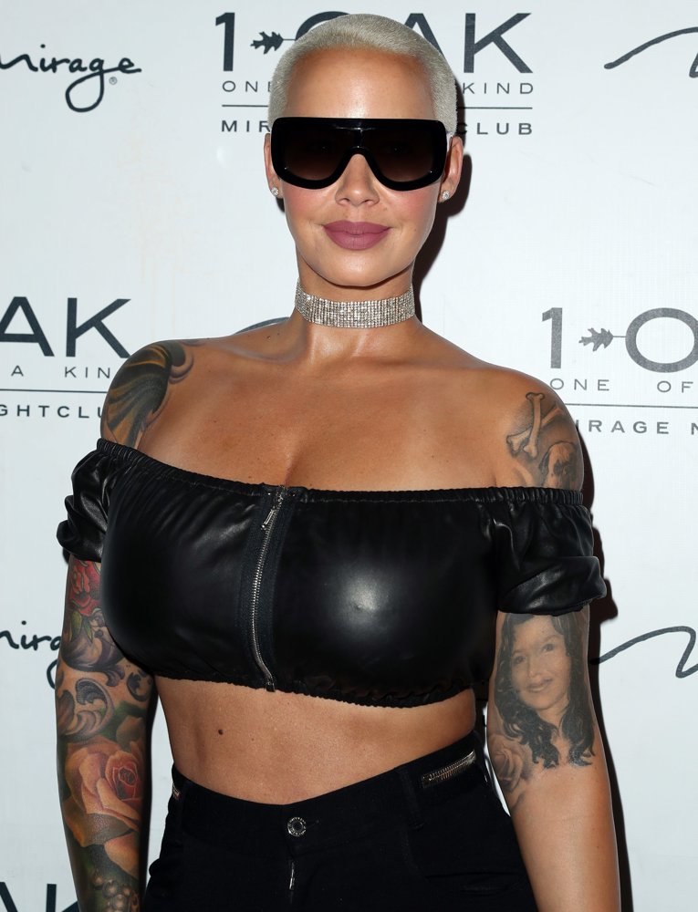 Amber Rose Hosts An Evening at 1 Oak Nightclub