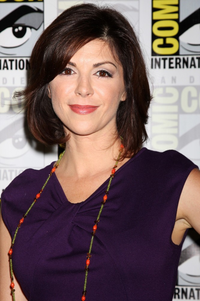 2011 Comic Con Convention - Day 2 - The Nine Lives of Chloe King - Press Conference