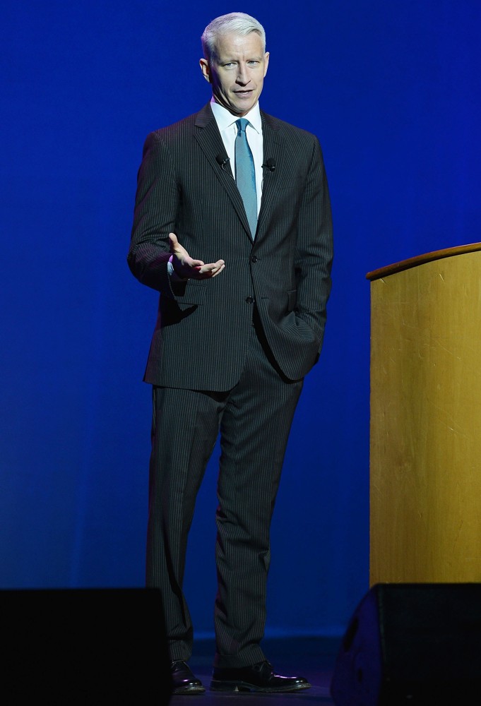 Anderson Cooper Speaking at Hard Rock Live!