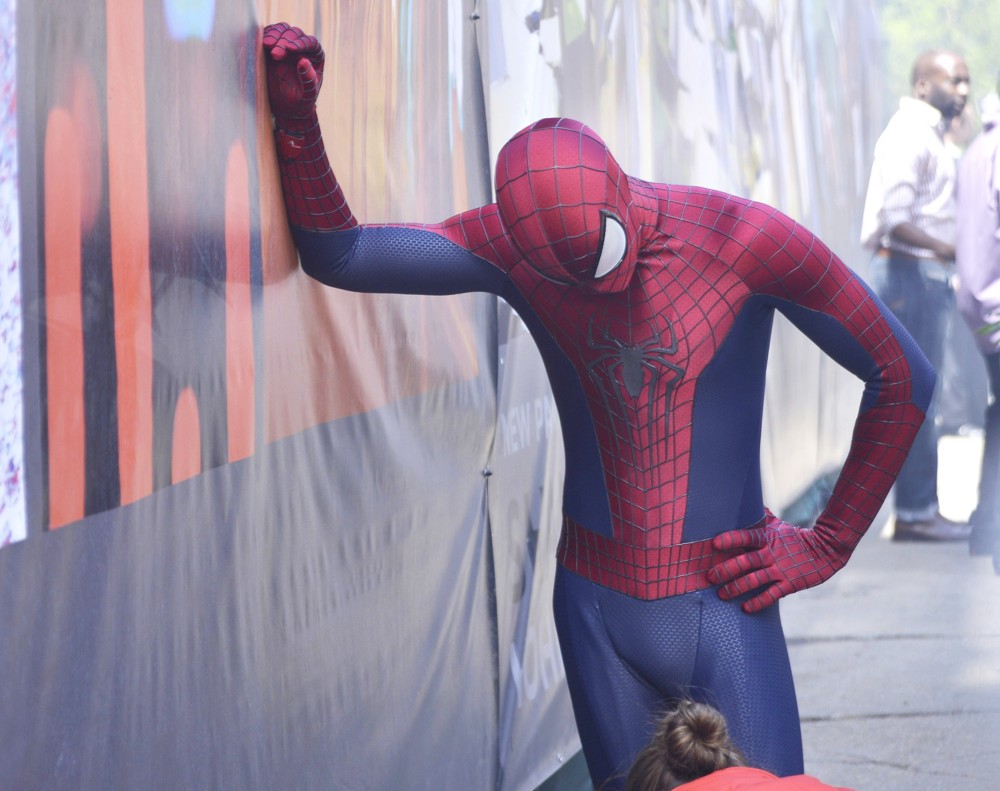 Andrew Garfield br On The Set of The Amazing Spider-Man 2. Celebrity News. 