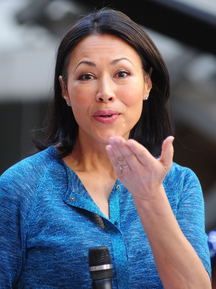 Ann Curry Enjoys The Performance as Part of The Today' Show's Concert Series