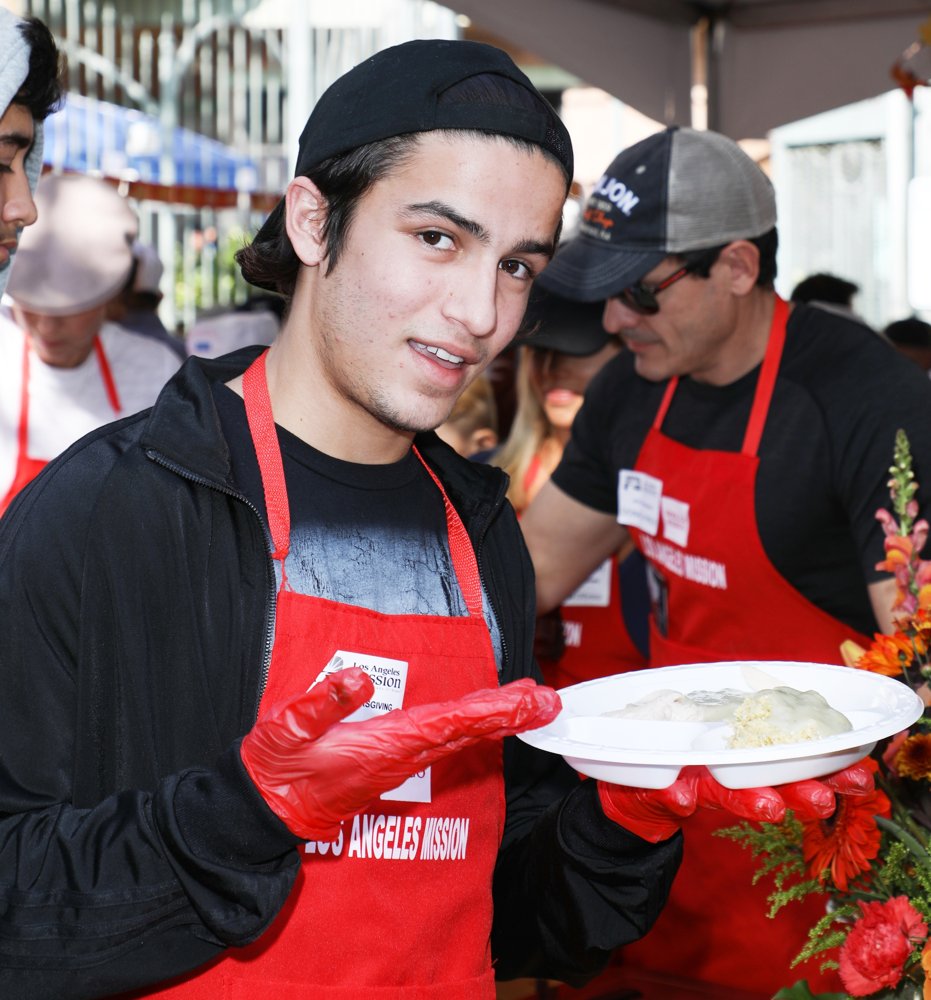 2018 The Los Angeles Mission Hosts Thanksgiving Event for The Homeless