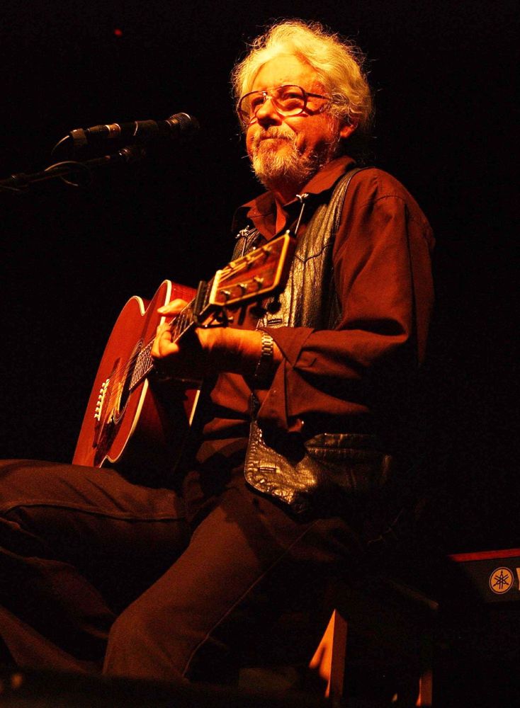 Arlo Guthrie Performing Live