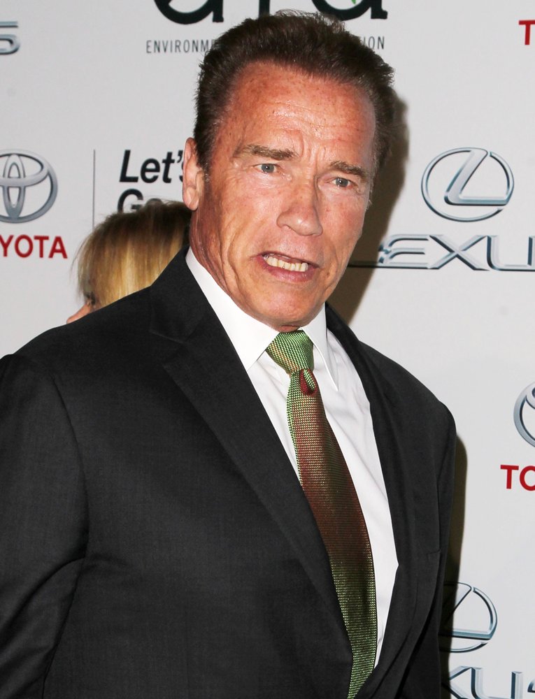 24th Annual Environmental Media Awards Presented by Toyota and Lexus - Arrivals