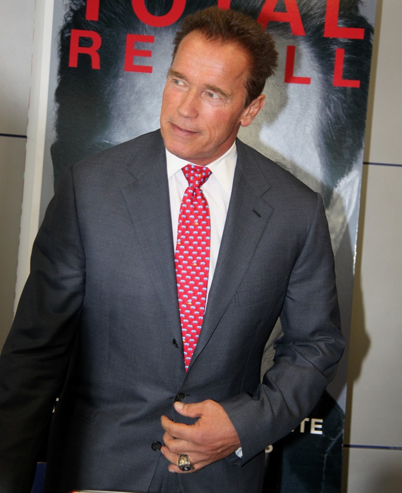 rnold Schwarzenegger Launching His Book Total Recall