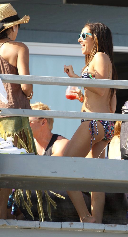 Ashley Tisdale Celebrates Her Birthday with Friends