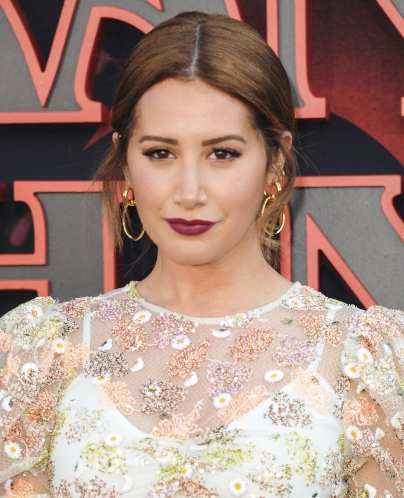 Stranger Things Season 3 Premiere
