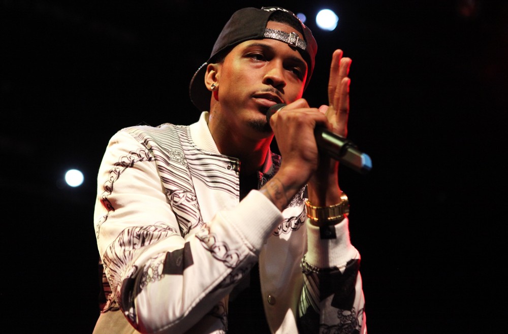 August Alsina performing in concert