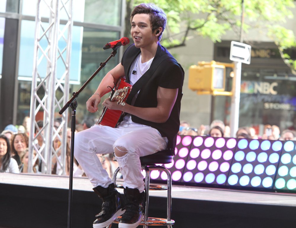 Austin Mahone Performing Live as Part of NBC's Toyota Concert Series