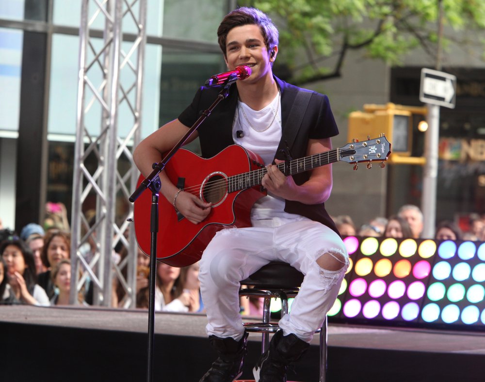 Austin Mahone Performing Live as Part of NBC's Toyota Concert Series