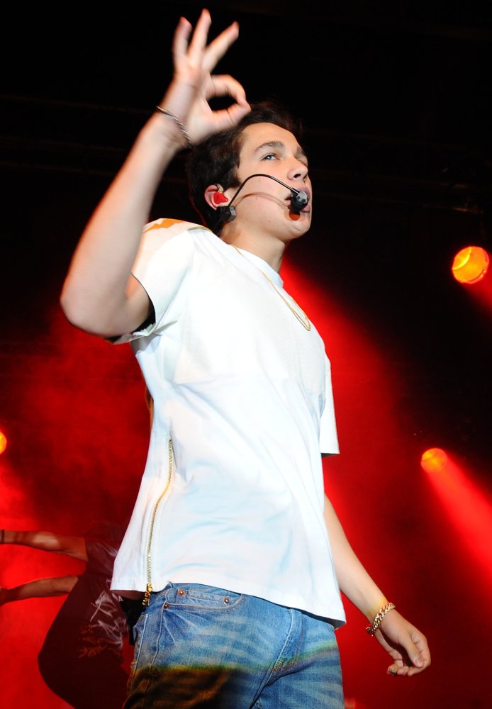 Austin Mahone Performing Live
