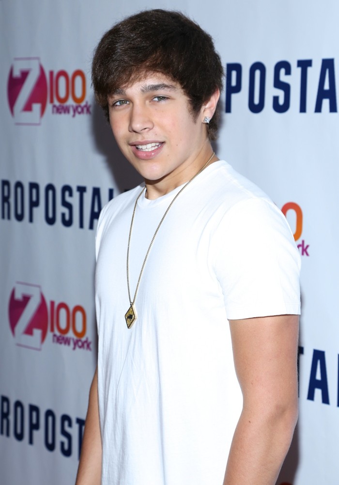 Z100's Jingle Ball 2013 Official Kick Off Party