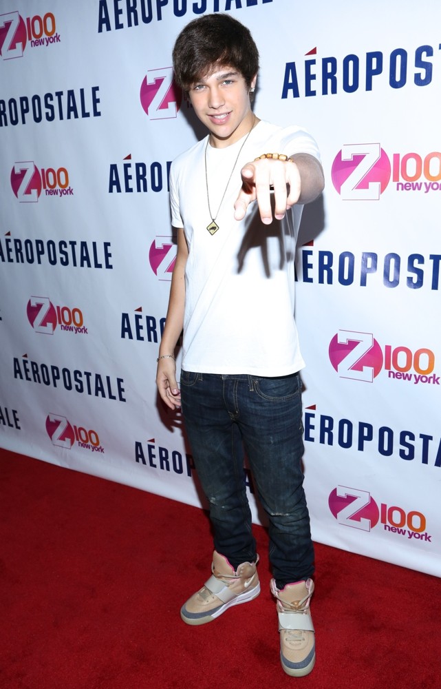 Z100's Jingle Ball 2013 Official Kick Off Party