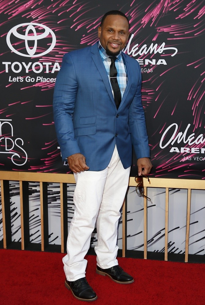 2015 Soul Train Music Awards - Arrivals