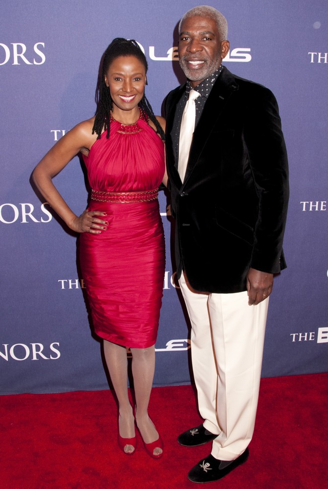 BET Honors 2012 - Red Carpet Arrivals