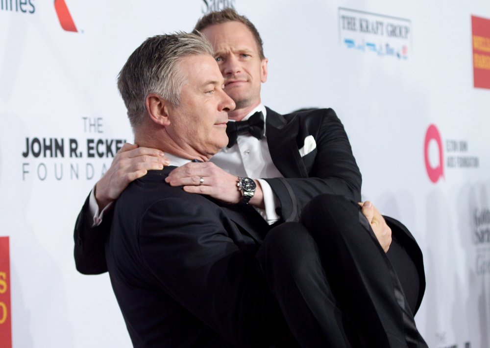 Elton John AIDS Foundation's 13th Annual An Enduring Vision Benefit - Red Carpet Arrivals