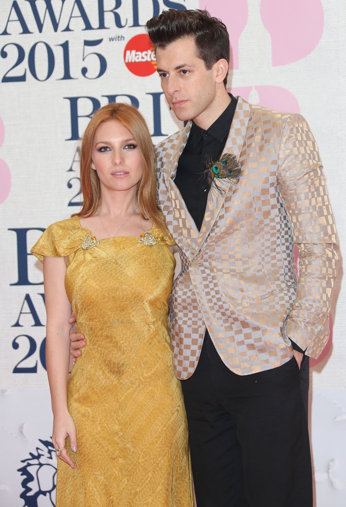 The Brit Awards 2015 - Arrivals