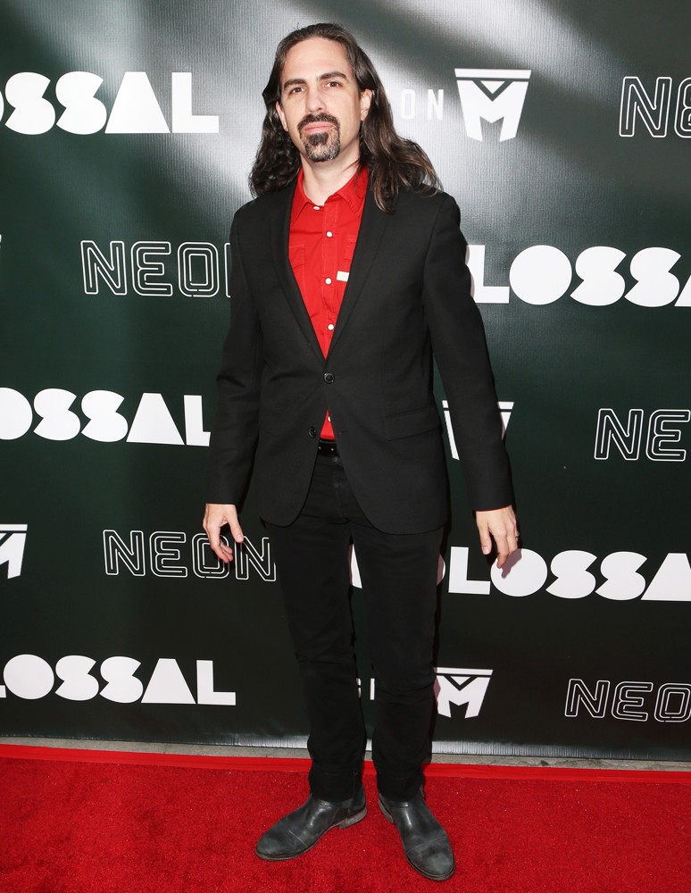 Premiere of Neon's Colossal