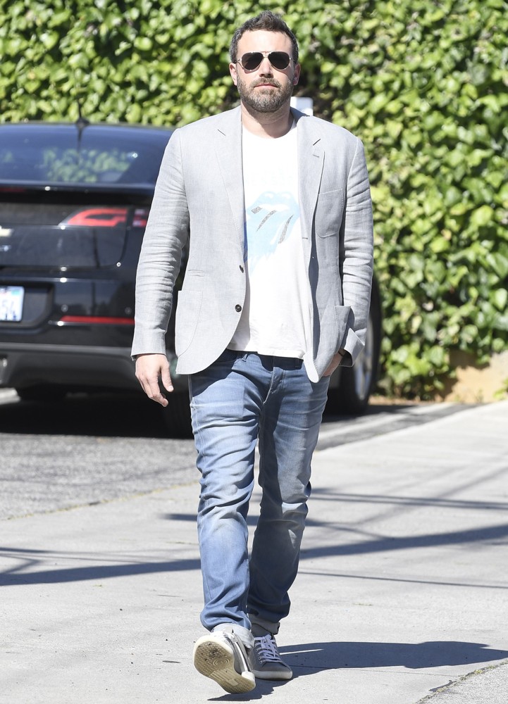 Ben Affleck Taking His Children to Church