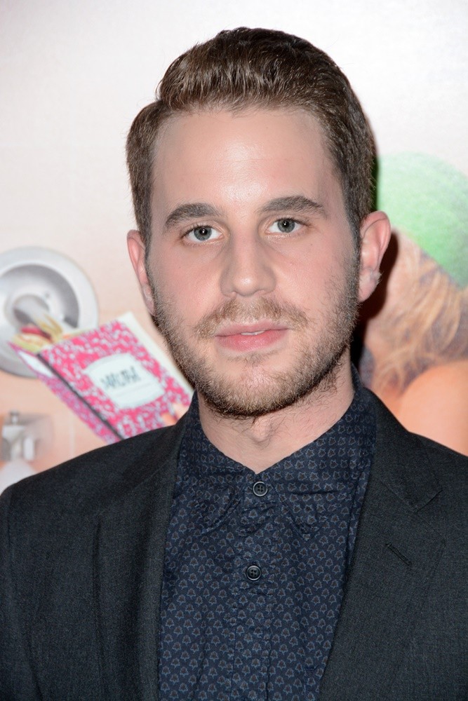 Sisters New York Premiere - Red Carpet Arrivals