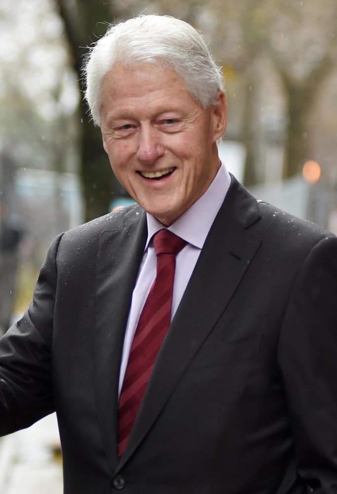 Bill Clinton Visits Edward A Reynolds West Side High School