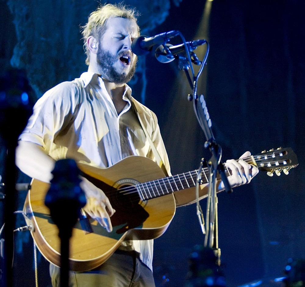Bon Iver Perform A Headlining Gig