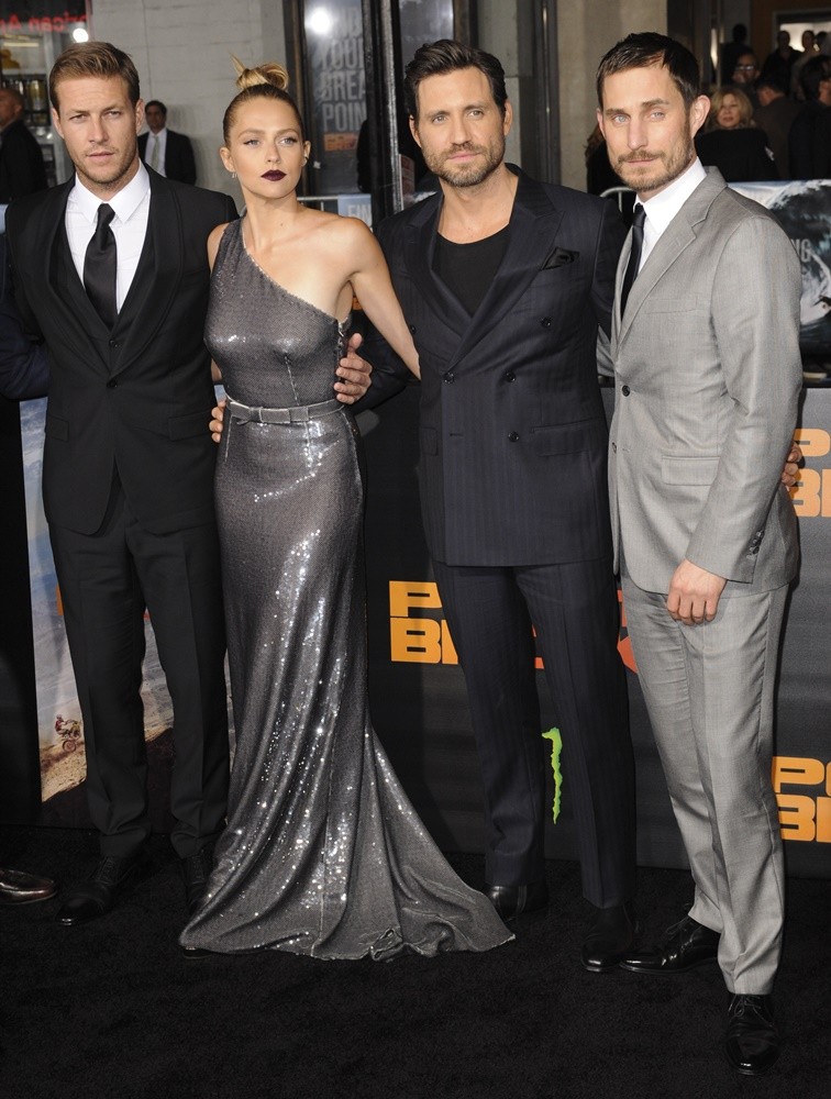 The Los Angeles Premiere of Point Break - Arrivals