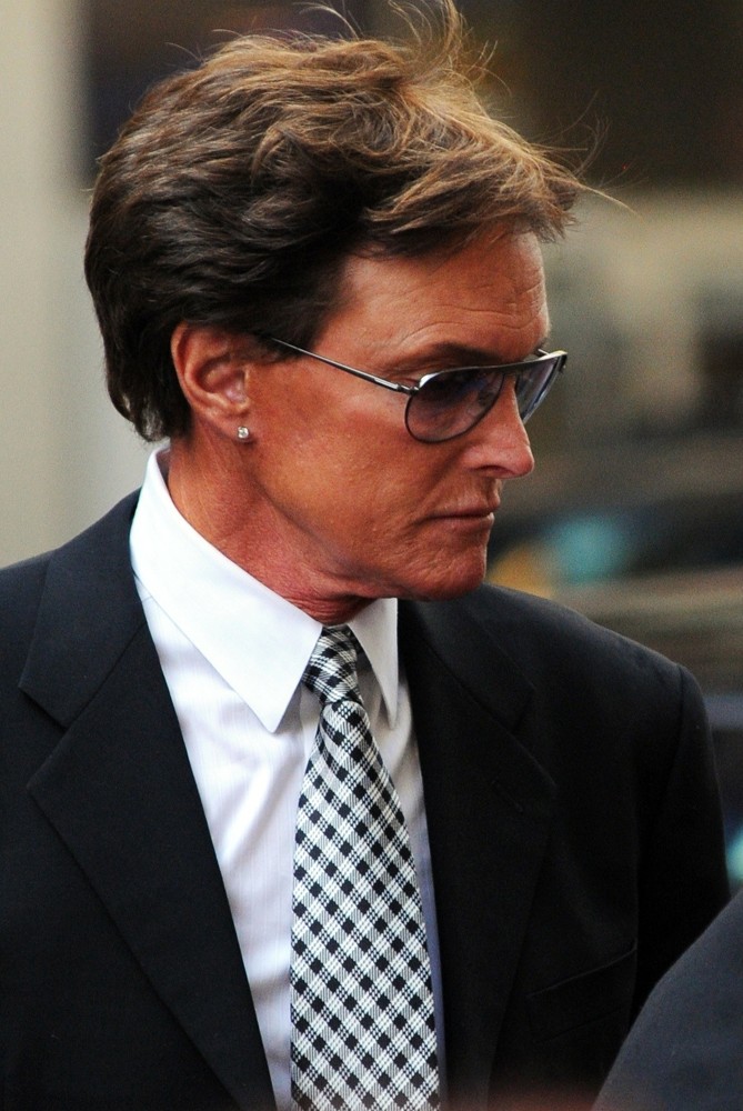2012 E Upfront Presentation - Arrivals