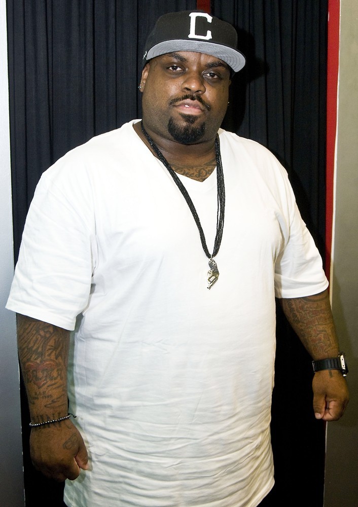 Cee-Lo Greets Fans at The 103.5 KISS FM Studios for Lollapalooza 2011