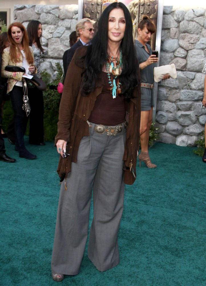 The Los Angeles Premiere of Zookeeper - Arrivals