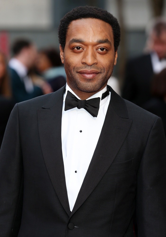 New actor. Чиветель Эджиофор. Актер Chiwetel Ejiofor. Чиветель Эджиофор Дензел Вашингтон. Чиветель Эджиофор бесконечность.