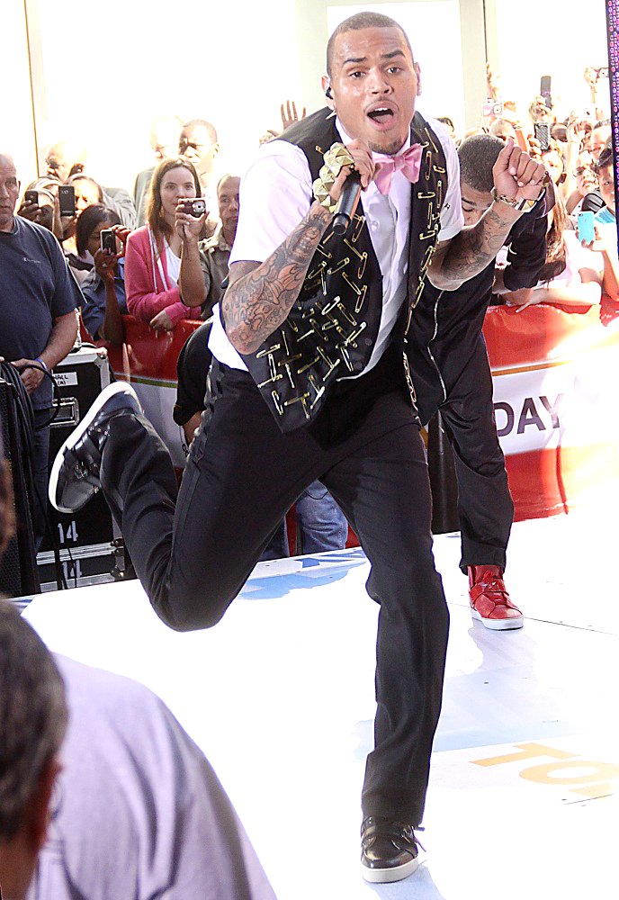 Chris Brown Performing Live as Part of The Today Show's Summer Concert Series