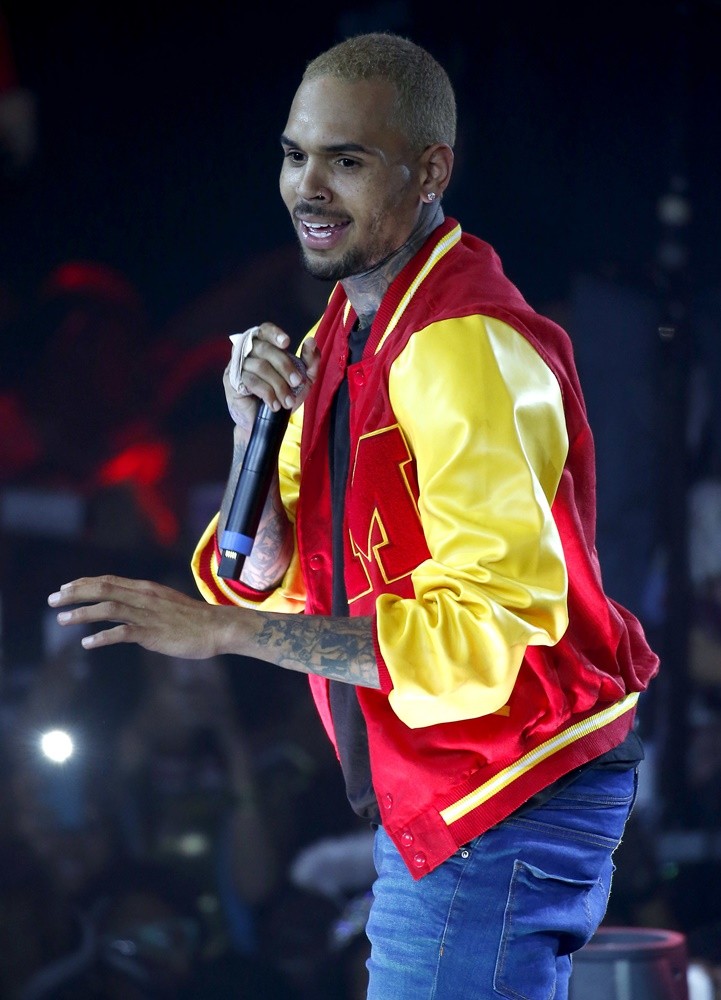 Dria's Live and Music Legend Quincy Jones Presents Thriller