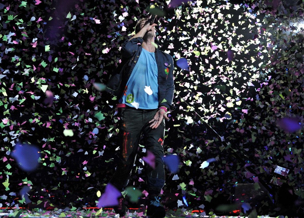 Coldplay Perform Live as Part of Their Mylo Xyloto Australian Tour
