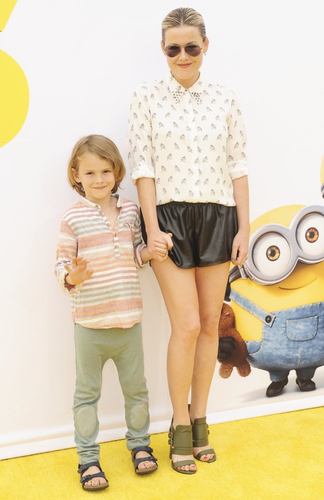 Minions Los Angeles Premiere - Arrivals