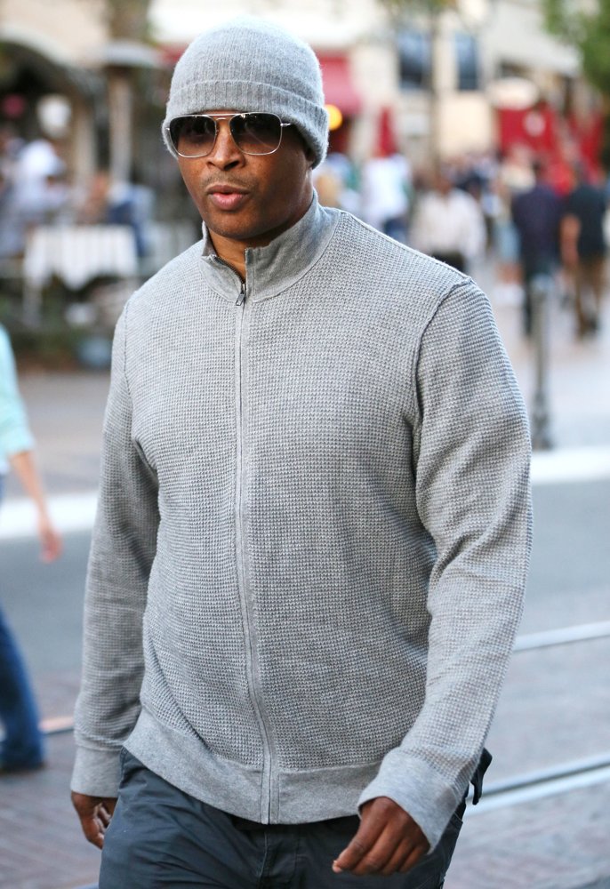 Damon Wayans Out and About at The Grove