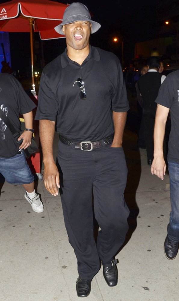 Damon Wayans Outside BOA Steakhouse