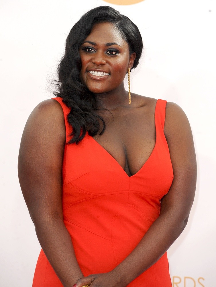 даниэль брукс фото. даниэль брукс горячие. Danielle brooks 2021. даниэль брукс 18. коротких даниэль.