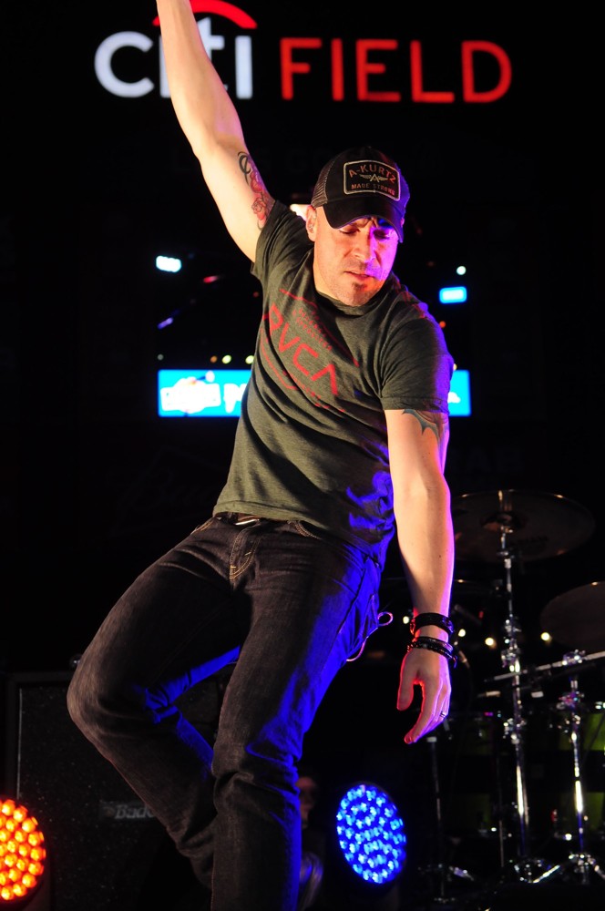DAUGHTRY Perform Live at Citi Field