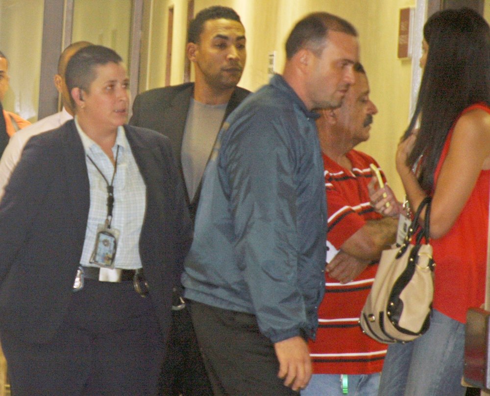 Don Omar Is Arrested by Puerto Rico Police on Suspicion of Domestic Violence