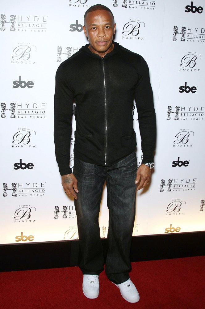 Xzibit Hosts The Official Bonita Platinum Tequila Red Carpet Launch Party