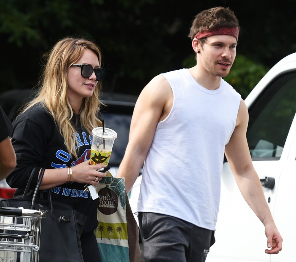 Hilary Duff and Matthew Koma Do Their Grocery Shopping